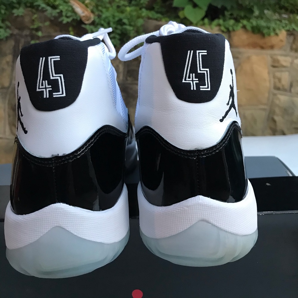 Jordan 11 Concord - Picture 5 of 6